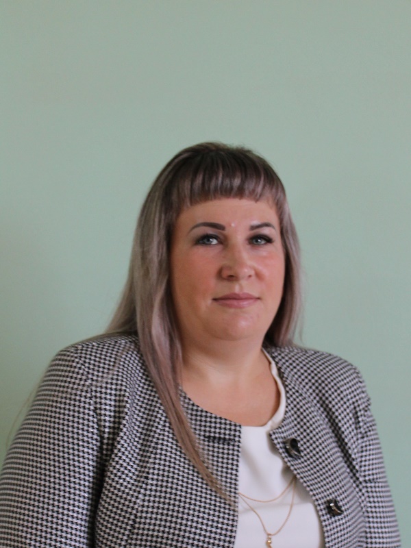 Константинова Ксения Николаевна.